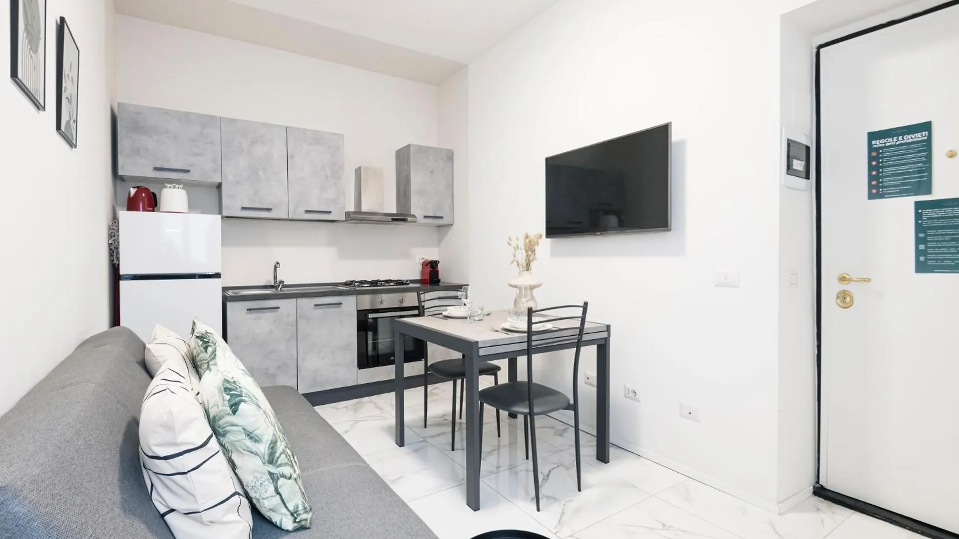 Easylife - Appartamento Elegante Moderno E Accogliente - La Tua Oasi In Citta Milan Apartment
